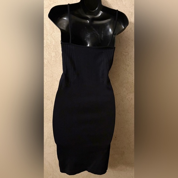 Zara Black Ribbed Textured Halter Dress(Pit to pit 13” & Length 38”) - Picture 3 of 6